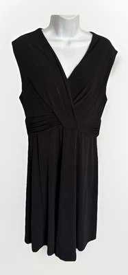 Vestido clásico negro con cuello en V White House Black Market para mujer 12 chic sin mangas Foto 1 de 4