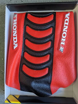 Черный красный чехол на сиденье DG3 HONDA CRF250R 2004 2005 2006 2007 2008 2009 CRF250-R - Изображение 1 из 4