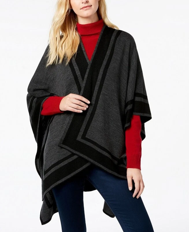 Poncho Ralph Lauren Reversible Ruana Mujer Jetsetter Acrílico Negro Precio de venta sugerido por el fabricante 88 USD Foto 1 de 1