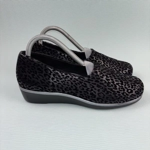 SAS Bliss Damen-Loafer Keilabsatz Slipper Freizeit Größe 7,5 schwarz Leopard - Bild 1 von 10