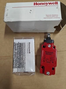 Límite de interruptor Honeywell GSAA22C N.O./N.C. Microinterruptor de émbolo de rodillo superior DPDT - Imagen 1 de 4