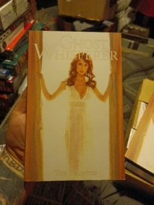 GHOST WHISPERER: THE HAUNTED (GHOST WHISPERER (IDW)) By Carrie Smith & Becca C - Picture 1 of 2