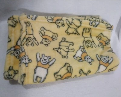 Disney Cuddly Baby Winnie The Pooh 1 capa felpa polar con estampado Happy Days Foto 1 de 4