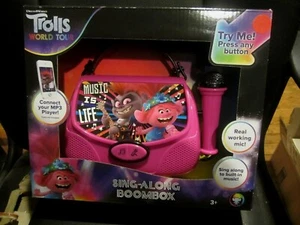 Trolls World Tour ~ Sing Along Ghettoblaster Karaoke Maschine mit Mikrofon - NEU! - Bild 1 von 3