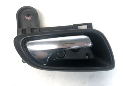 Dodge Journey 2013-2016 manija de puerta interior delantera derecha OEM  Foto 1 de 4