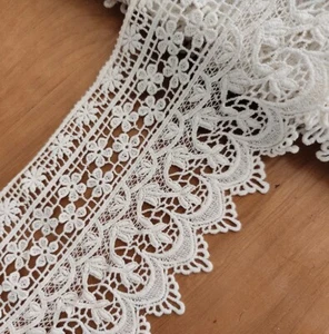 Finiture in pizzo vintage larghe 4 iarde 5,5" cotone all'uncinetto fiori vittoriani avorio m0225 - Foto 1 di 2