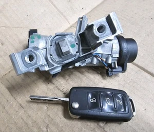 VW GOLF MK6 VW TOURAN MK2 MK3 IGNITION BARREL SWITCH AND ONE FOB KEY 1K0905851B - Picture 1 of 24