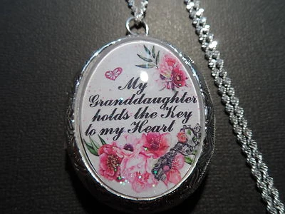  LOCKET MY GRANDDAUGHTER HOLDS THE KEY TO MY HEART PINK - Image 1 of 3