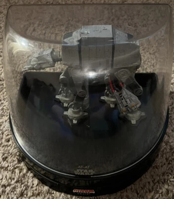 Star Wars Titanium Series AT-AT & Snowspeeder Large 2006 Galoob Micro Machines - Image 1 of 4