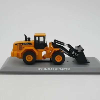 ixo 1:72 Construction Equipment Hyundai HL740TM Forklift Truck Diecast Car Model - Image 1 of 4