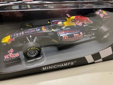 MINICHAMPS 1/18 Red Bull Racing Renault RB7 Sebastian Vettel 2011 110110001