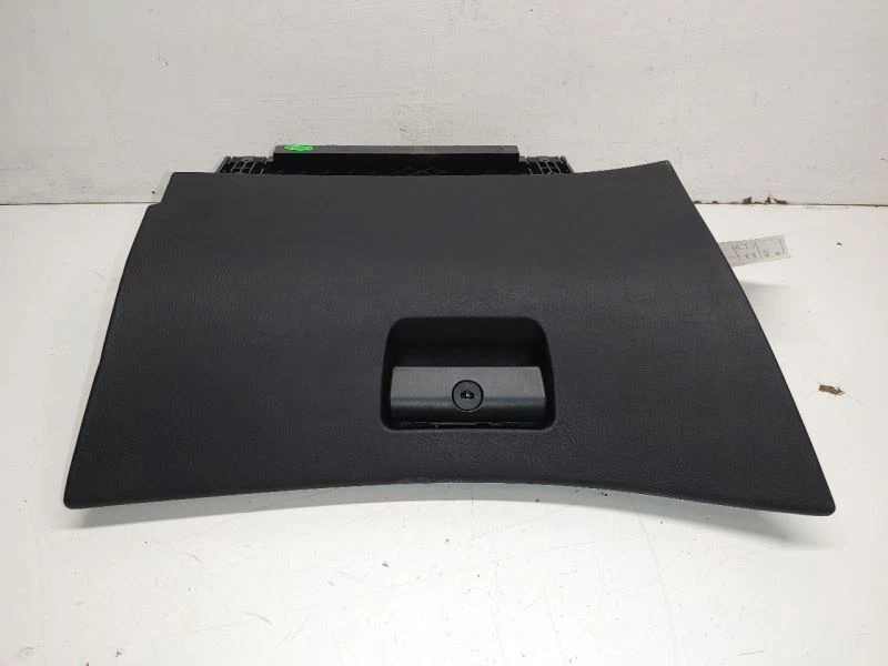 BMW 325I E46 2003 guantera puerta negra 8201231 Foto 1 de 4