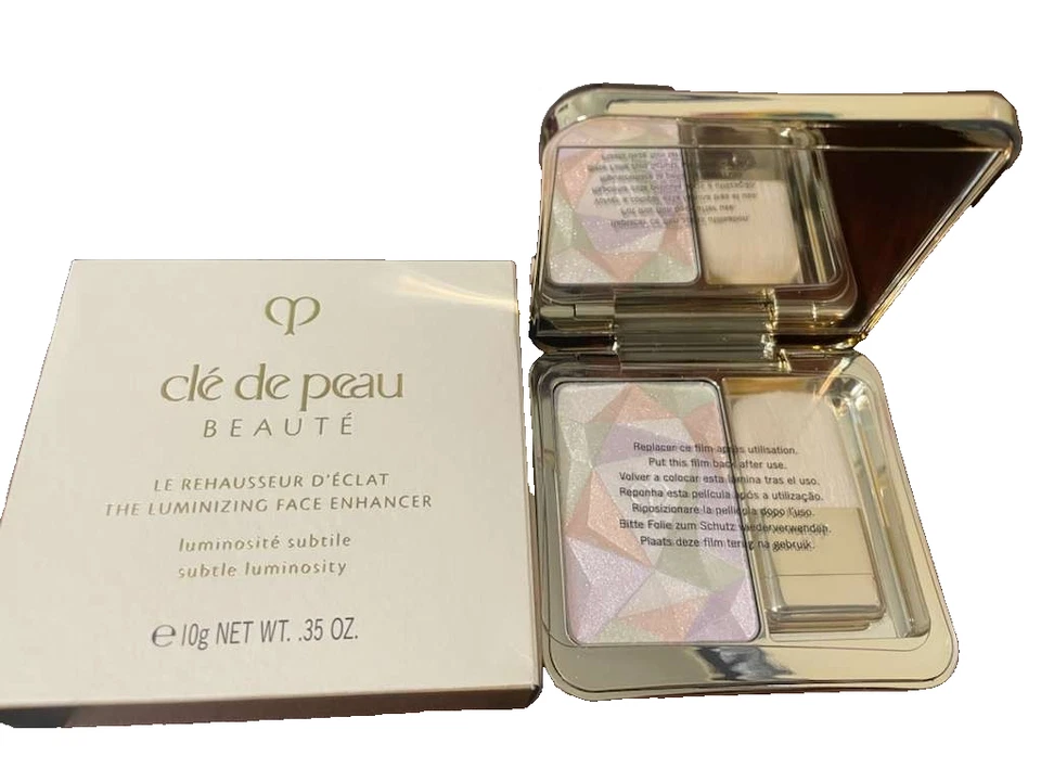 Potenciador facial iluminador Cle de Peau Foto 1 de 1