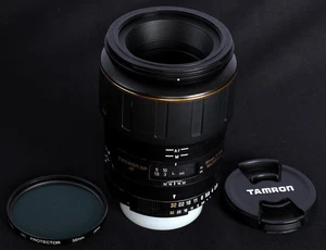 Lente macro de enfoque automático Tamron SP AF 90 mm f/2,8 1:1 para cámaras Nikon - Como nueva - Imagen 1 de 6