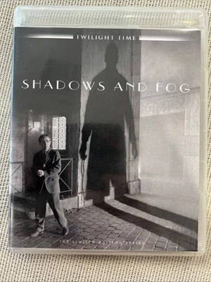 Shadows And Fog (Twilight Time Blu-ray) ; Woody Allen (dir) - Image 1 of 2