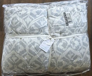 Pottery Barn Laguna Ikat King Cal/King Comforter Sea Glass New - Picture 1 of 4