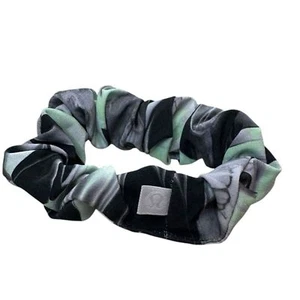 NEU Lululemon Scrunchie Haargummi schwarz grau grün Muster selten - Bild 1 von 6