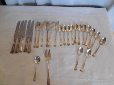 Tudor plate Oneida community Queen Bess I silver flatware 26pcs 1924 - Изображение 1 из 4