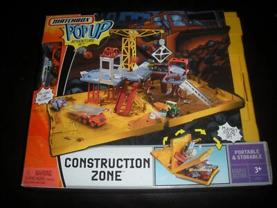 2005 MATCHBOX POP UP ADVENTURE SET CONSTRUCTION ZONE - NIB - Image 1 of 4
