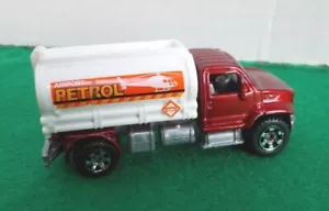 Match Box 2006 F40 Utility Truck Aeroporto Benzina Camion Die Cast Ottime Condizioni - Foto 1 di 6