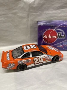 New Tony Stewart #20 1:24 ARC Home Depot 1999 - Picture 1 of 4