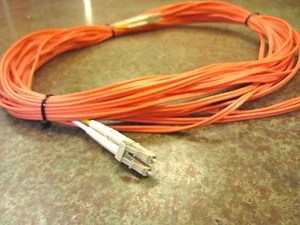 Cable de fibra óptica AFL LC-LC MM Dplx 50/125, 15 metros - Imagen 1 de 2