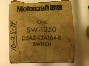 MOTORCRAFT FORD, NUEVO DE LOTE ANTIGUO, FABRICANTE DE EQUIPOS ORIGINALES, interruptor de distribuidor 75 76, SW-1250, D5AZ-12A164-B, - Imagen 1 de 3