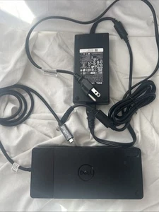 Dell WD19 USB-C Docking Station 19.5V 6.7A / 9.23A USED TESTED Excellent Cond - Photo 1/4