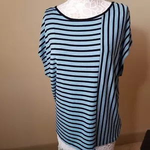 ADRIANNA PAPEL TOP CYANBLAU UND SCHWARZ GESTREIFT FLEDERMAUSÄRMEL LARGE *S74 - Bild 1 von 4