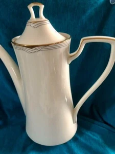 Noritake Pot Golden Cove 7719 Fine China Coffee Pot with Lid Elegant Serveware - Picture 1 of 8