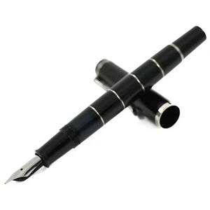 Pelikan Classic M215 Black-Ringe Füllfederhalter - Bild 1 von 9