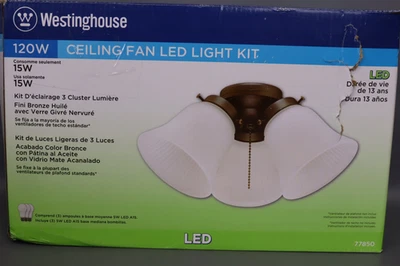 Westinghouse 7785000 Kit de luces de ventilador de techo LED de tres luces... Foto 1 de 4