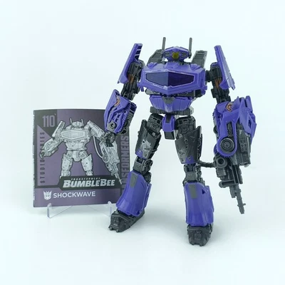 Transformers Shockwave Complete SS-110 Studio Series Voyager + Instrucitons - Image 1 of 4