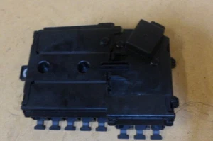 MERCEDES C CLASS W205 FRONT FUSE BOX RELAY DISTRIBUTION BOX A2055402850 - Picture 1 of 6