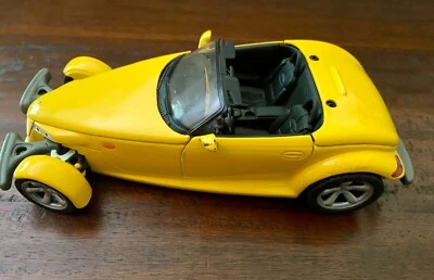 Anson 1/18 - Plymouth Prowler Yellow - Image 1 of 4