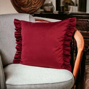 Kissenbezug 40x50 Kissen Dekokissen Sofakissen Samt Velvet Art mit Rüschen - Bild 1 von 7