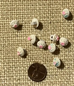 Buttons Japan 1950's flower cluster 10mm hand painted Vintage Celluloid - Picture 1 of 1