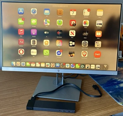 HP EliteDisplay E243 23.8" 1920x1080 Monitor &Hp Elite Thunderbolt 3 Dock Bundle - Image 1 of 4