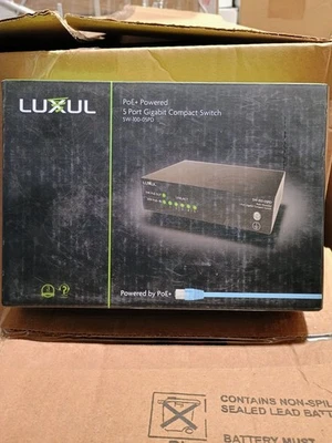 Conmutador compacto Luxul PoE+ alimentado 5 puertos Gigabit SW-100-05PD Foto 1 de 4