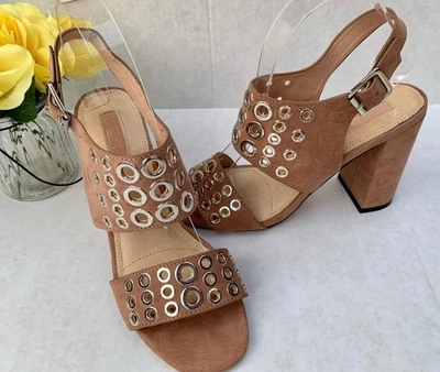 Sandalias Topshop Gruesas Tacón Bloque Marrón Gamuza Plata Ojal Tirantes Talla 7.5 Foto 1 de 4