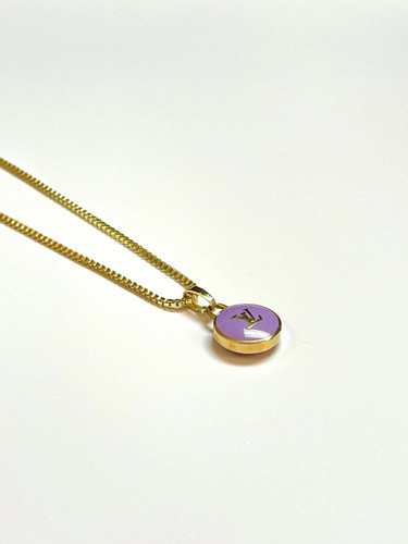 LOUIS VUITTON（LV） Ciondolo Charm Louis Vuitton LV Logo su Catena Collana