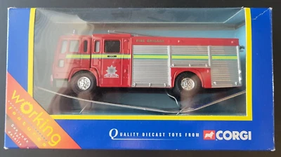 CORGI - Volvo Fire Engine City Fire Brigade - CARACTERÍSTICAS DE FUNCIONAMIENTO - 2003 Foto 1 de 2
