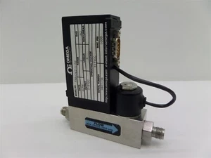 Omega Engineering FMA-767-V-N2 Mass Flow Controller - N2 - Picture 1 of 7