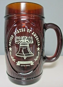 NEW, Vintage SET of FOUR 1976 USA BICENTENNIAL Barrel-Style BROWN GLASS MUGS - Picture 1 of 8