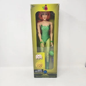 Figura Mego DC Clásica 14 Pulgadas Hiedra Venenosa Oficial Edición Limitada Nueva 2018 - Imagen 1 de 17