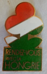 Broche émaillée "Rendez-vous avec la Hongrie" - Picture 1 of 2