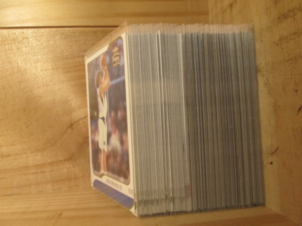 2001-02 Fleer Focus Force & Premium Singles $0.99-$2.50 Each - Image 1 of 1