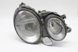 Mercedes Benz 230 CLK right headlight Hella - Picture 1 of 5