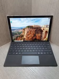 Microsoft Surface Pro (5th Gen) 12.3" M3-7Y30 4GB RAM 128GB NVMe Grade B EB2911 - Picture 1 of 10