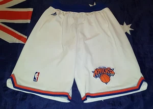 New York Knicks Adidas NBA Basketball Shorts (S) - Picture 1 of 5